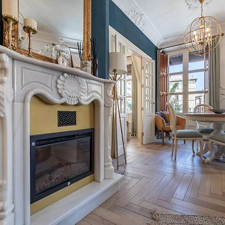 Ch Elvira Luxury Apartment Grenada Zewnętrze zdjęcie