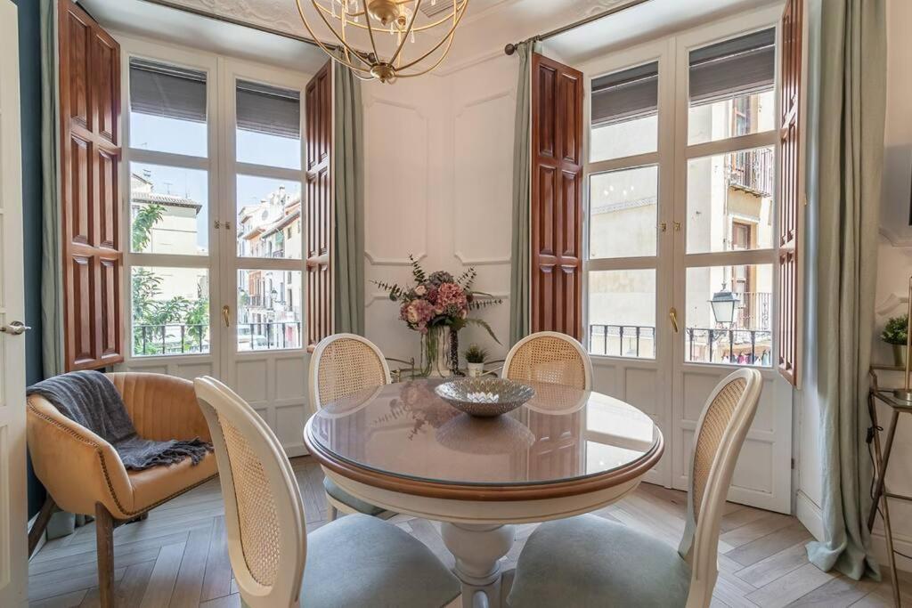 Ch Elvira Luxury Apartment Grenada Zewnętrze zdjęcie