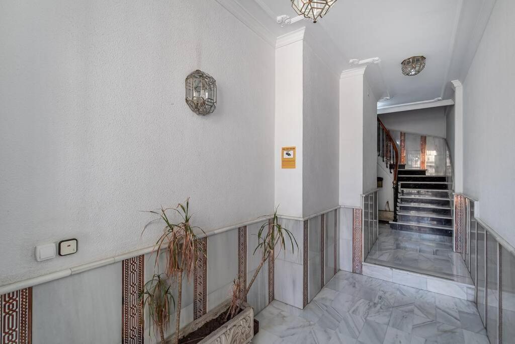 Ch Elvira Luxury Apartment Grenada Zewnętrze zdjęcie